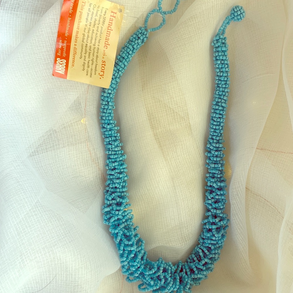 Gorgeous blue necklace!
